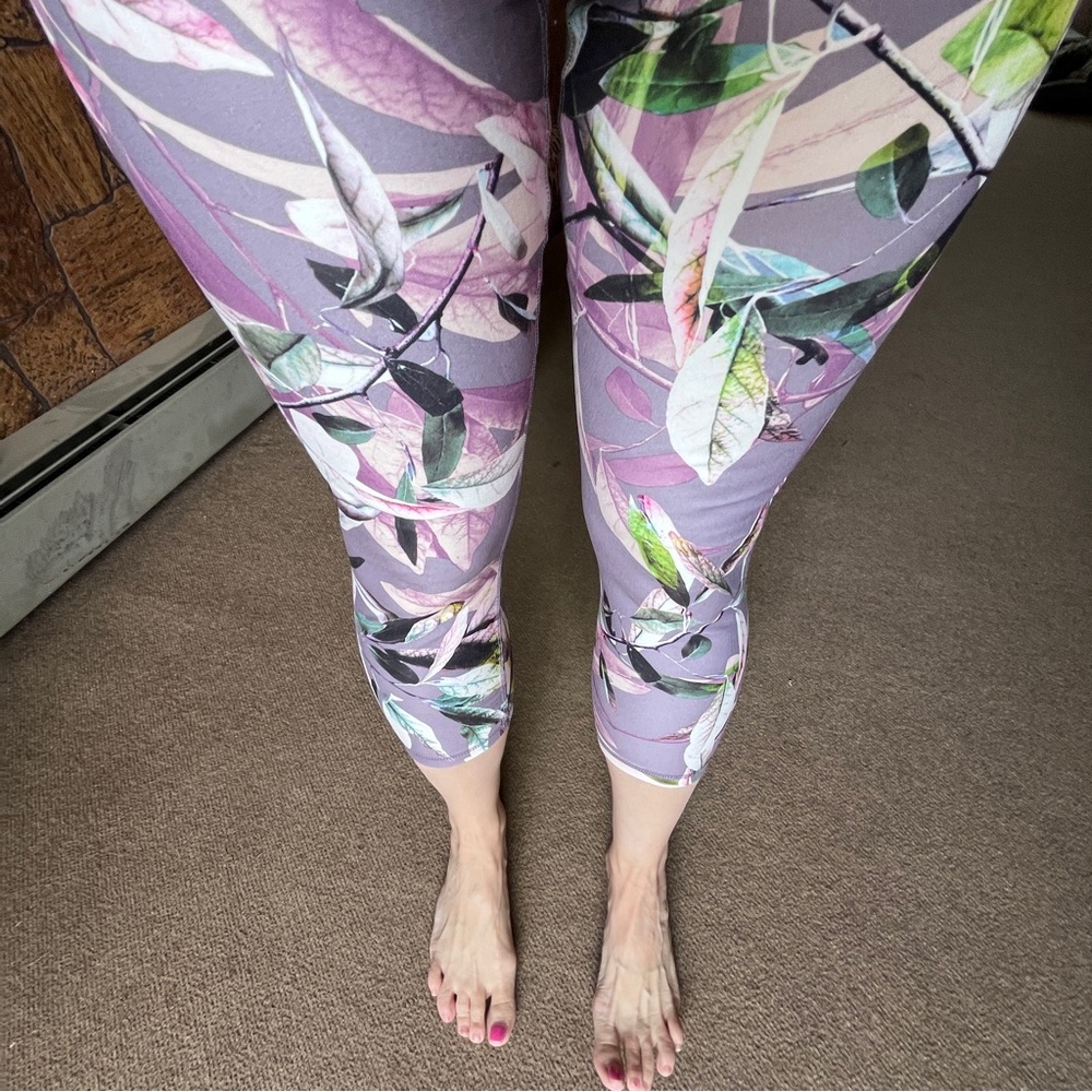 RBX Capri Leggings XL Floral Leaf Print High Waist Yoga Pants